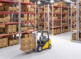 7 Long-Distance Relocation Tips to Move Safely & On Time